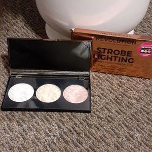 Strobe lighting palette
